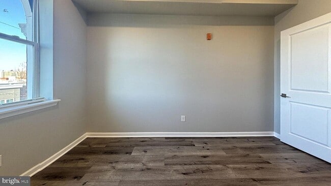 Photo - 3232 W Berks St House