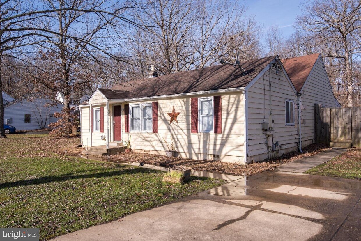 Primary Photo - 12604 Harper Dr