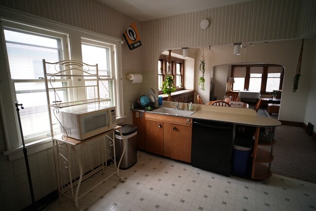 Foto del edificio - 416 N 63rd St