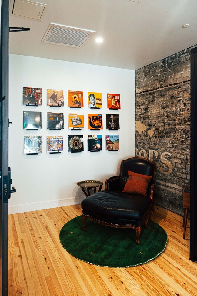 Foto del edificio - 1911 3rd Ave N