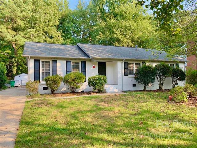 Photo - 2314 Knickerbocker Dr House