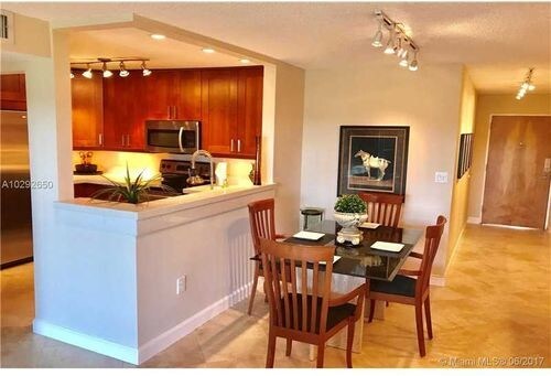 Building Photo - 2939 Indian Creek Dr