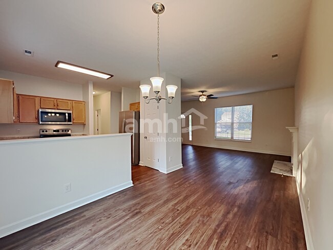 Building Photo - 1957 Portway Rd