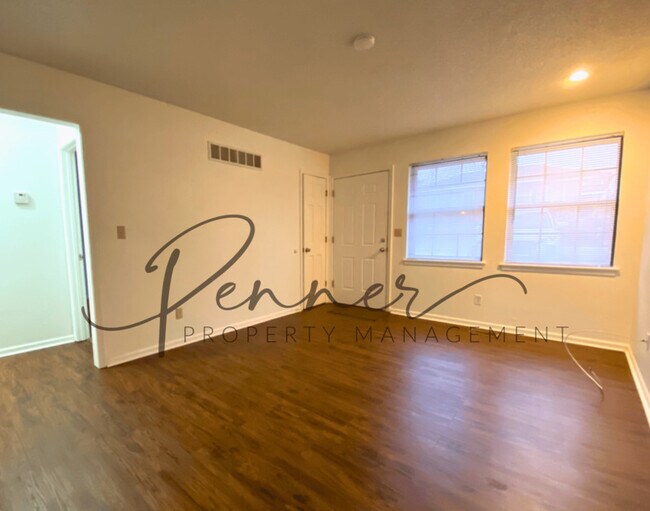 Foto del edificio - 811 NE Barnes Dr