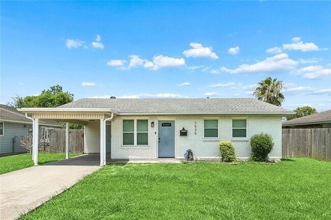 Building Photo - 1536 Redwood Dr
