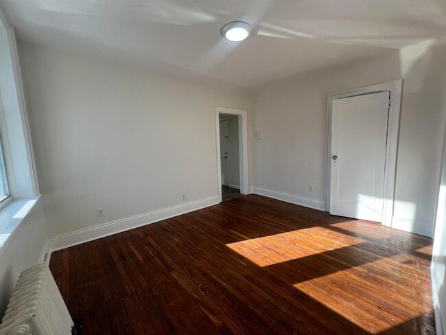 Photo - 197 Lafayette Pl House