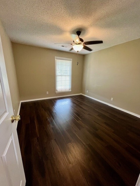 Dormitorio 1 - 1009 Cambridge Ct