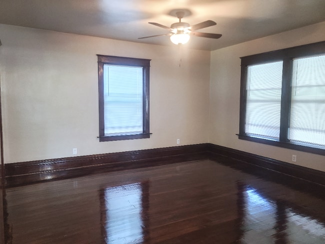 Building Photo - 35 Richards Ave NW