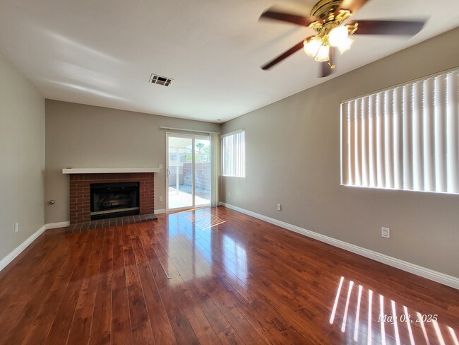 Foto del edificio - 7614 Isley Ave