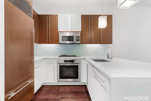 Building Photo - 1 bedroom in New York NY 10004