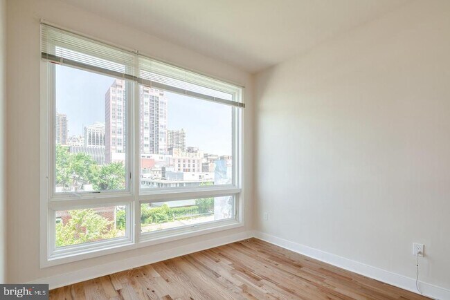 Foto del edificio - 1430 South St