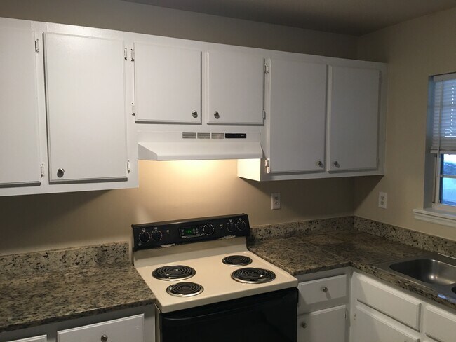 Foto del edificio - 5117 Willis Dr