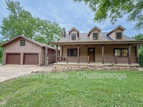Building Photo - 2414 Briggs Ave