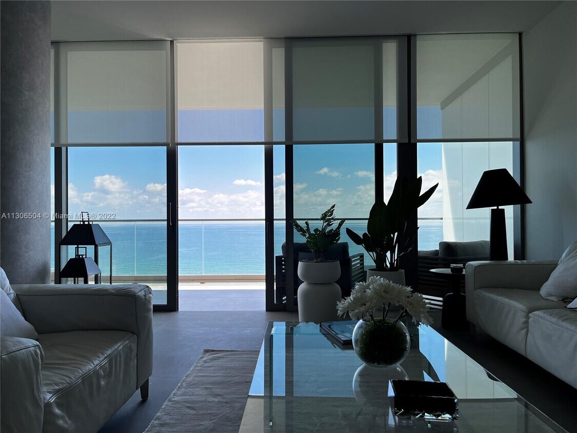 Primary Photo - 2000 S Ocean Dr