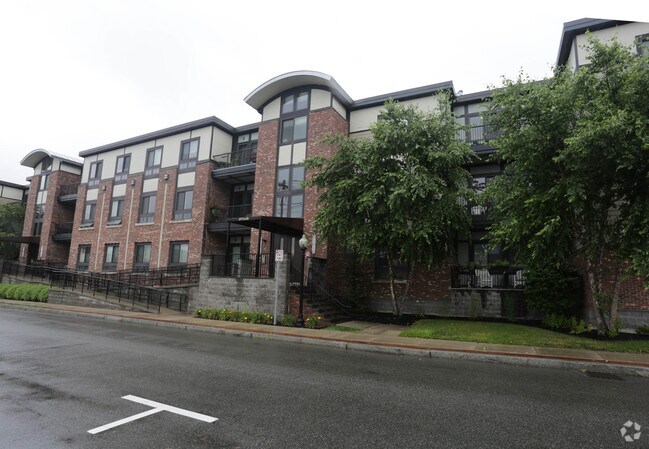 Foto del edificio - 20 South Avenue Condominiums