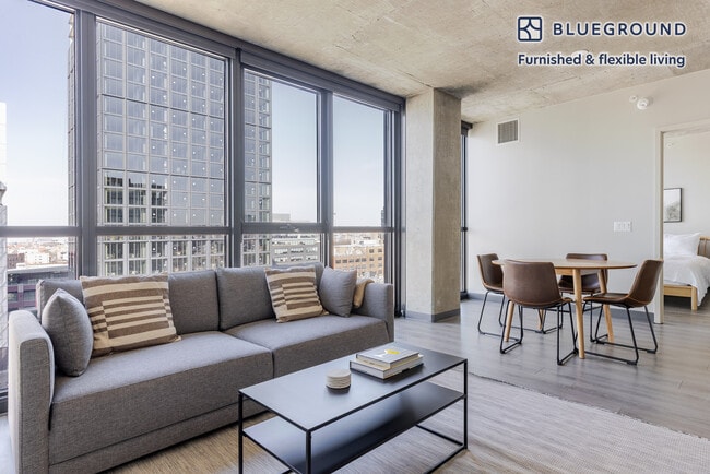 Building Photo - 180 N Ada St