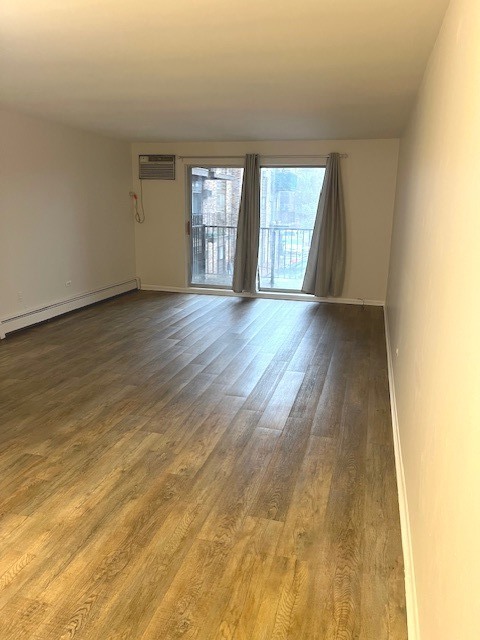 Foto del edificio - 8936 N Parkside Ave