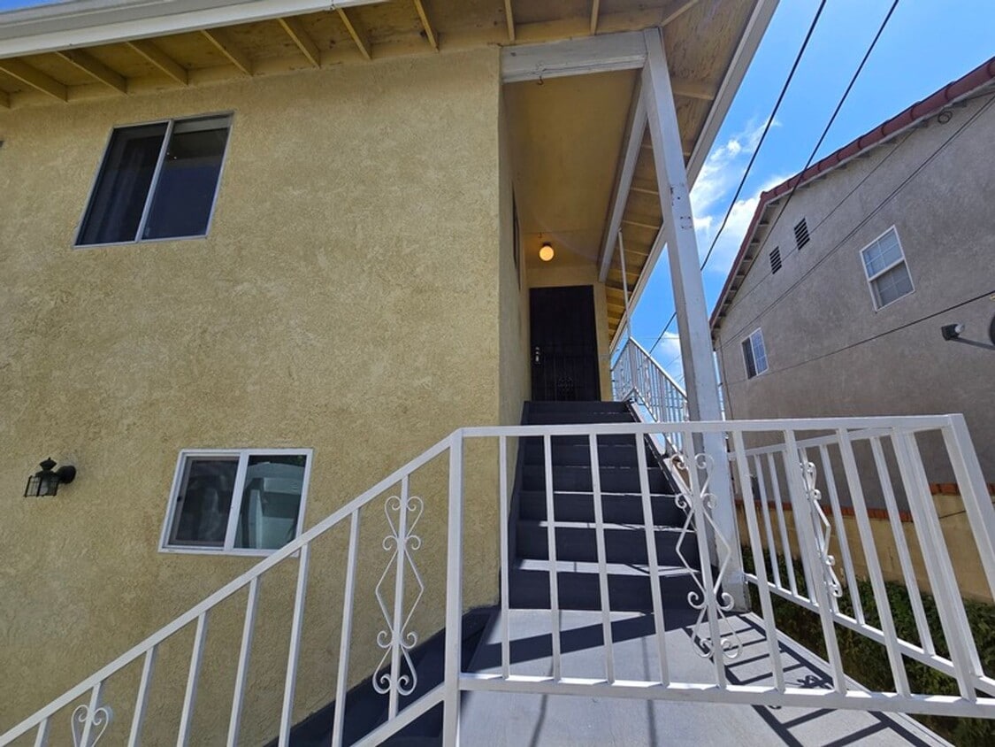 Foto principal - 524 W Greenwood Ave
