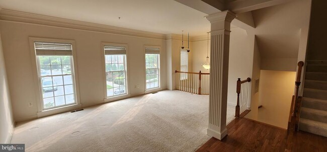 Foto del edificio - 23812 Burdette Forest Rd