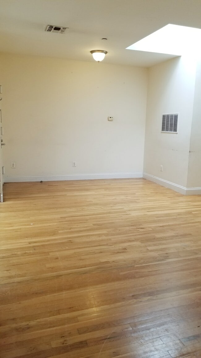 Foto del edificio - 514 25th St