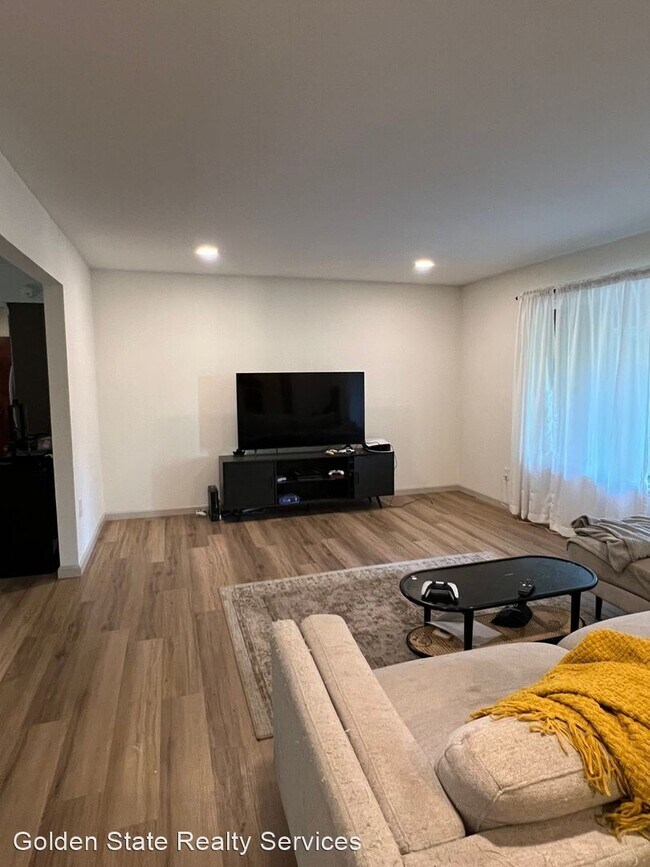 Building Photo - 2 br, 2 bath House - 128 Sylvan Vista