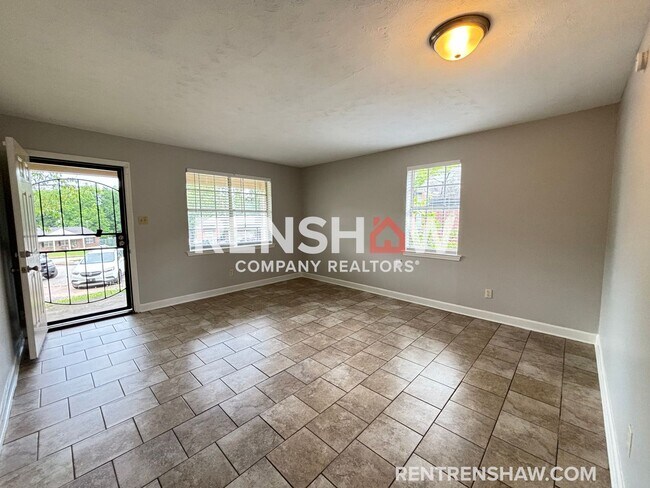 Foto del edificio - Text our Leasing Team at 901-820-4367 to S...