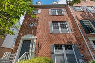 Building Photo - 5907 Trumpet Sound Ct
