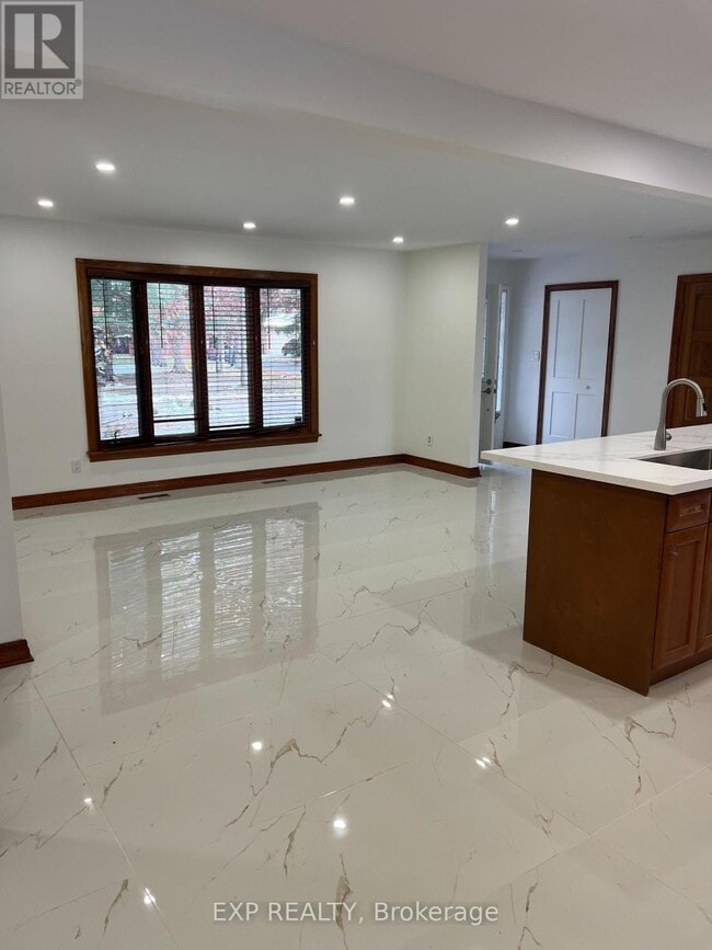 Photo du bâtiment - 224 Park Ave