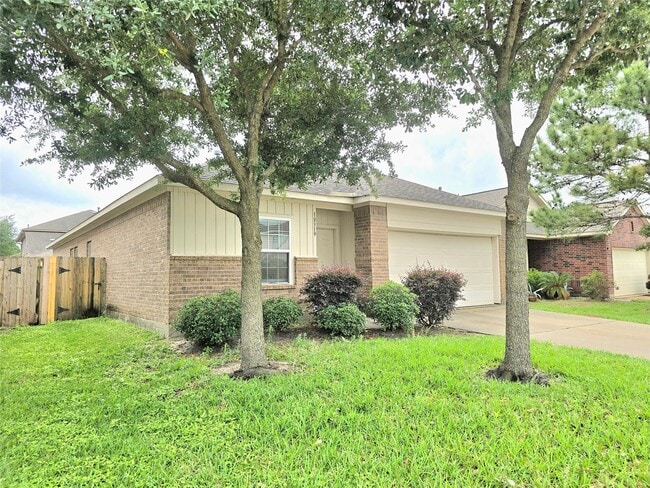 Building Photo - 18319 Tuscana Shores Dr