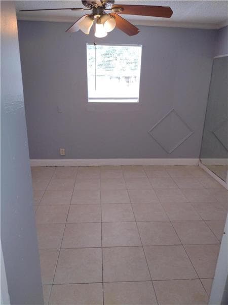 Building Photo - 5911 Barbados Way W