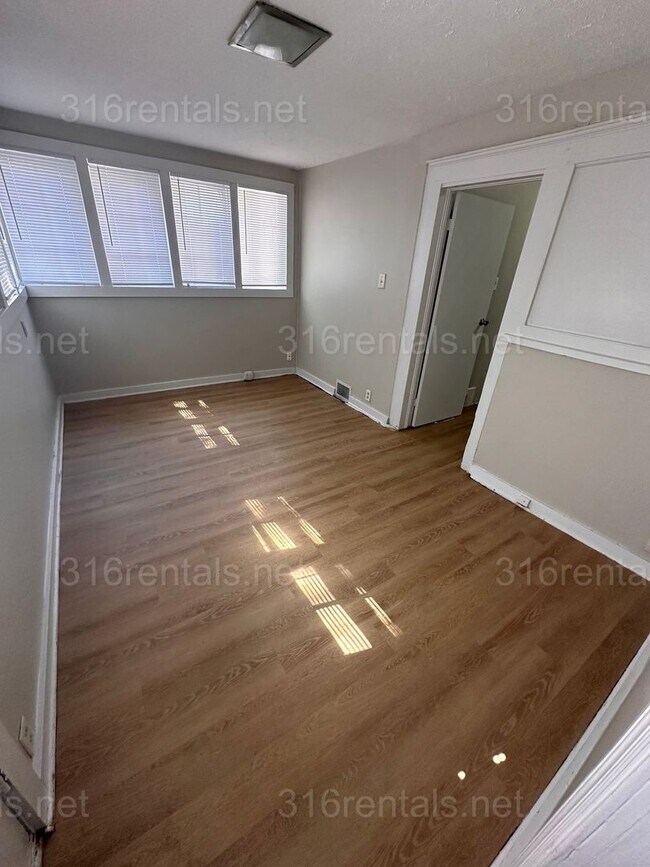 Foto del edificio - COMING SOON, PLEASE CHECK BACK