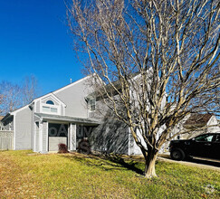 Building Photo - 3240 Barberry Ln