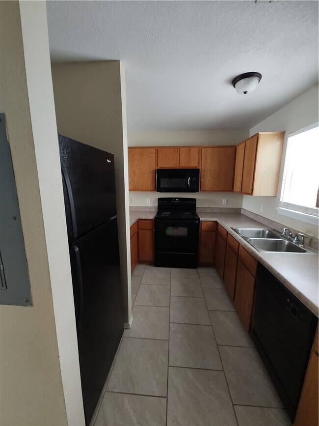 Foto del edificio - 9 W Rainsong St