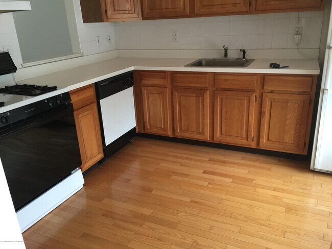 Foto del edificio - 33 Oliver Ct