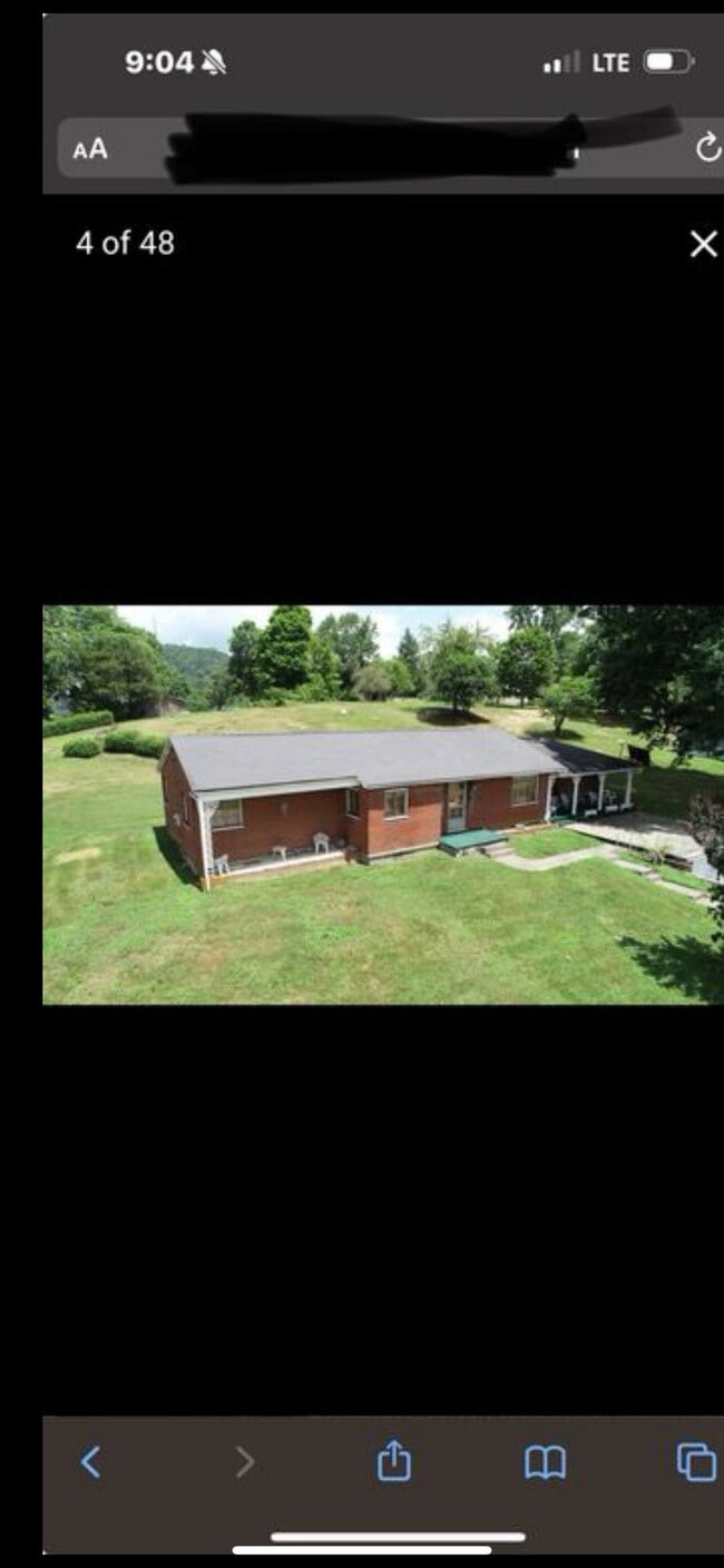 Building Photo - 598 Brown Ave