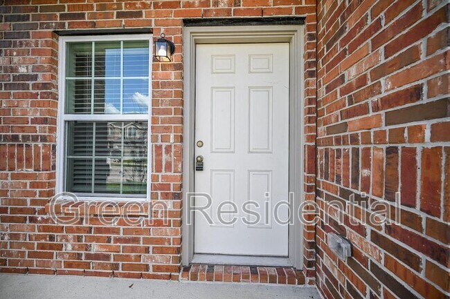 Foto del edificio - 2811 Preston Pl Ct