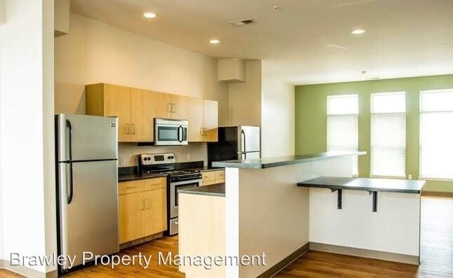 Foto del edificio - 116 E 3rd St