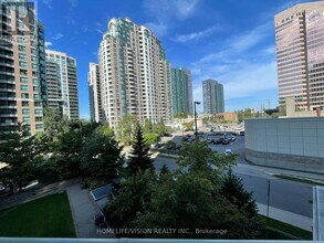 Building Photo - 5508-5508 Yonge St
