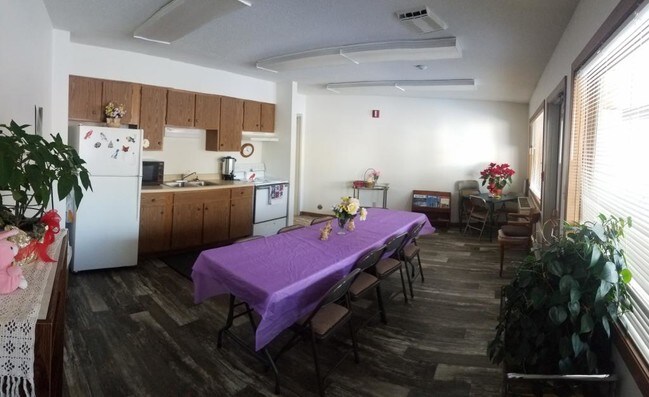 Building Photo - 106 1st St NE Apt #2, DeSmet SD 57231