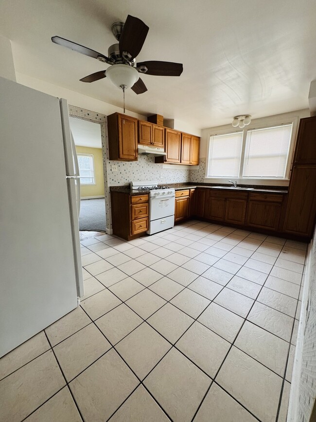 Foto del edificio - 2626 W Balmoral Ave
