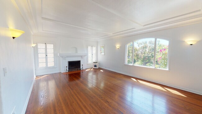 Foto del edificio - 10747 Ashton Ave