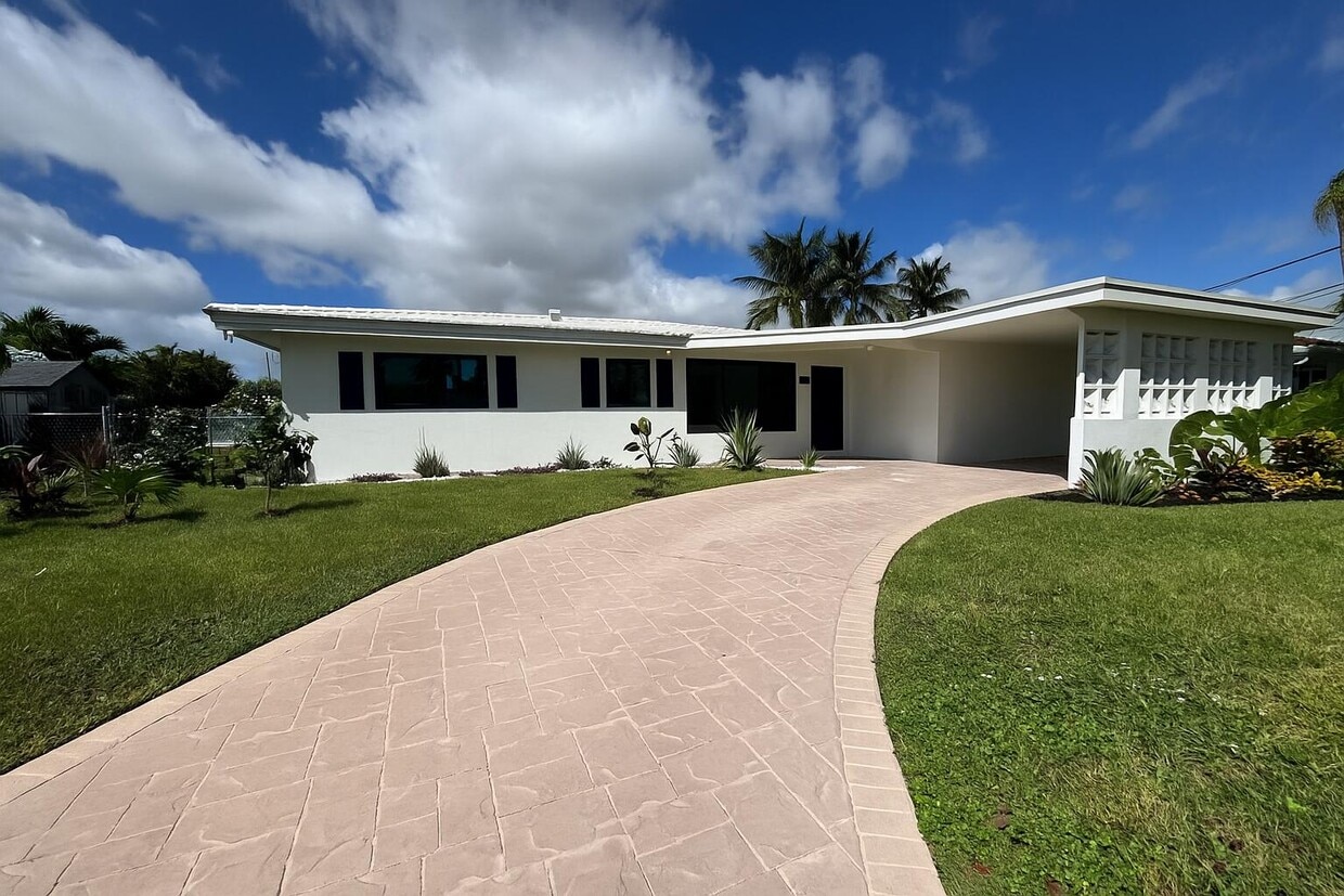 Foto principal - 731 SE 5th Ave
