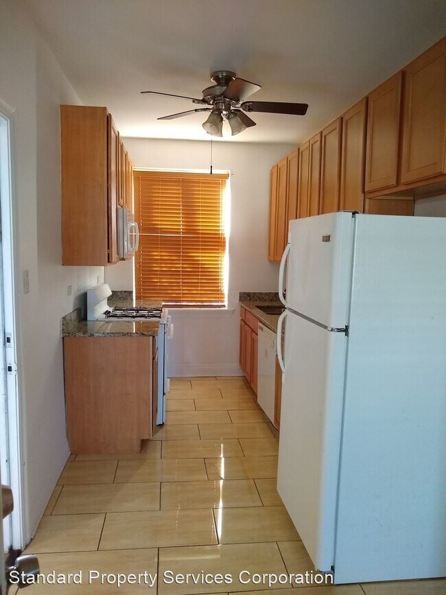 Building Photo - 2 br, 1 bath House - 2133 Howard St. Unit 2