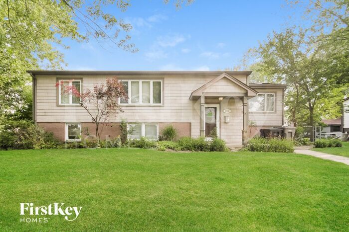 Foto principal - 9002 Poplar Rd