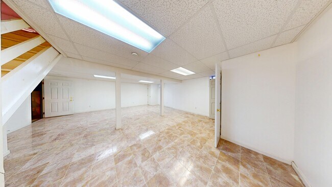 Foto del edificio - 128 N Taylor Ave