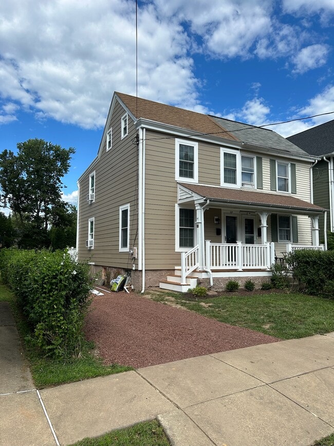 Off Street Parking - 97 Cottage St