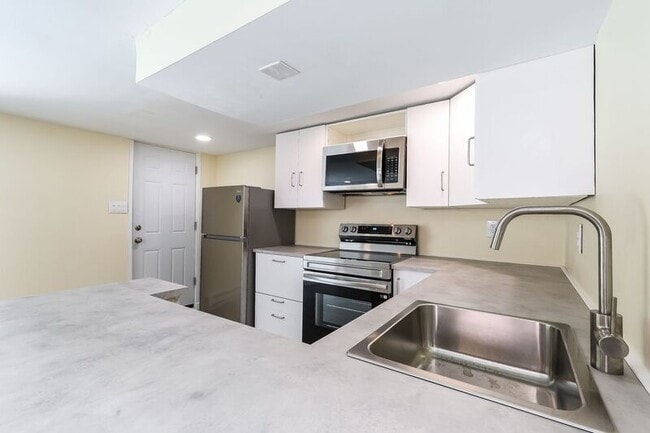 Foto del edificio - 419 W Jefferson St