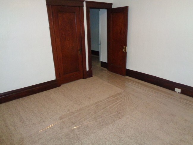 Foto del edificio - 230 Woodbine St