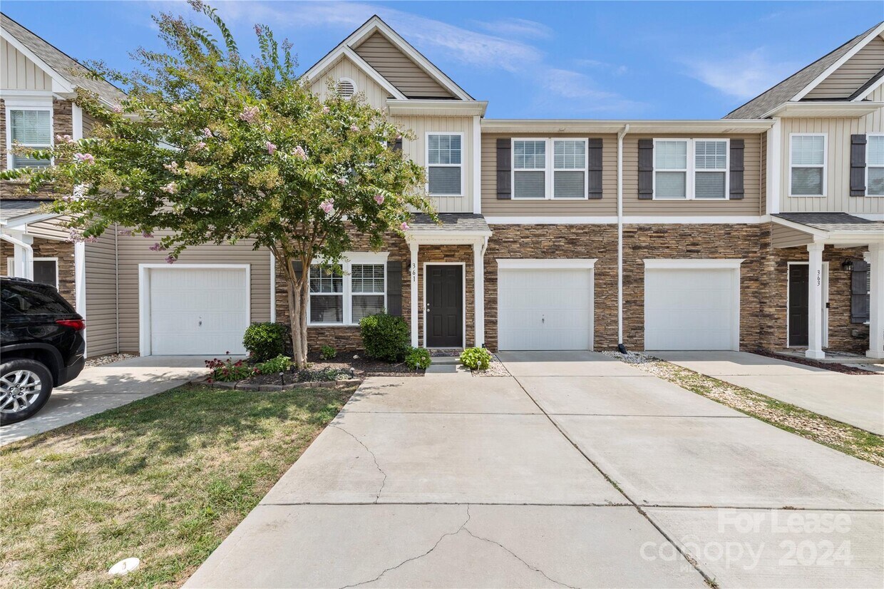 Primary Photo - 361 Battery Cir