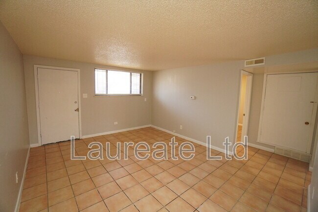 Foto del edificio - 1124 Rosemary St